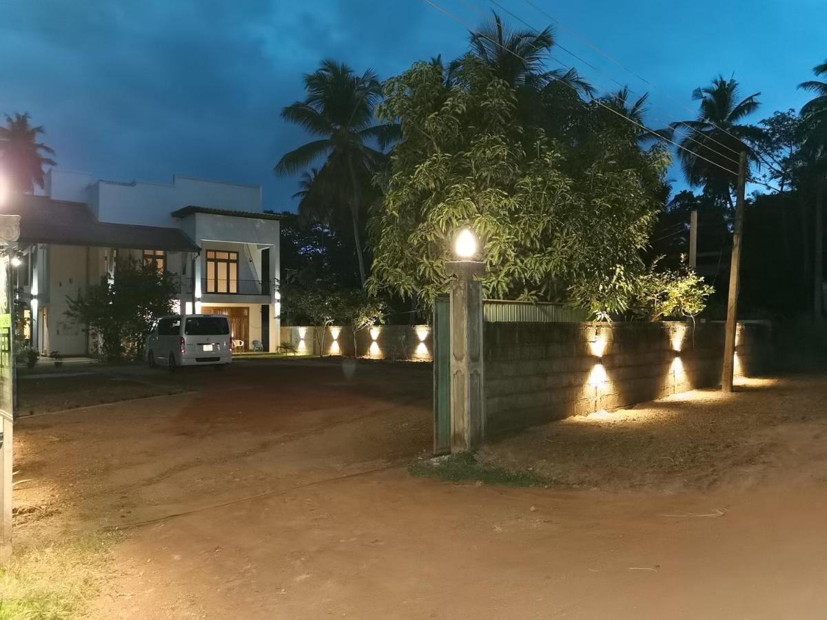 Ruwinsons Canal Garden Anuradhapura Exterior foto